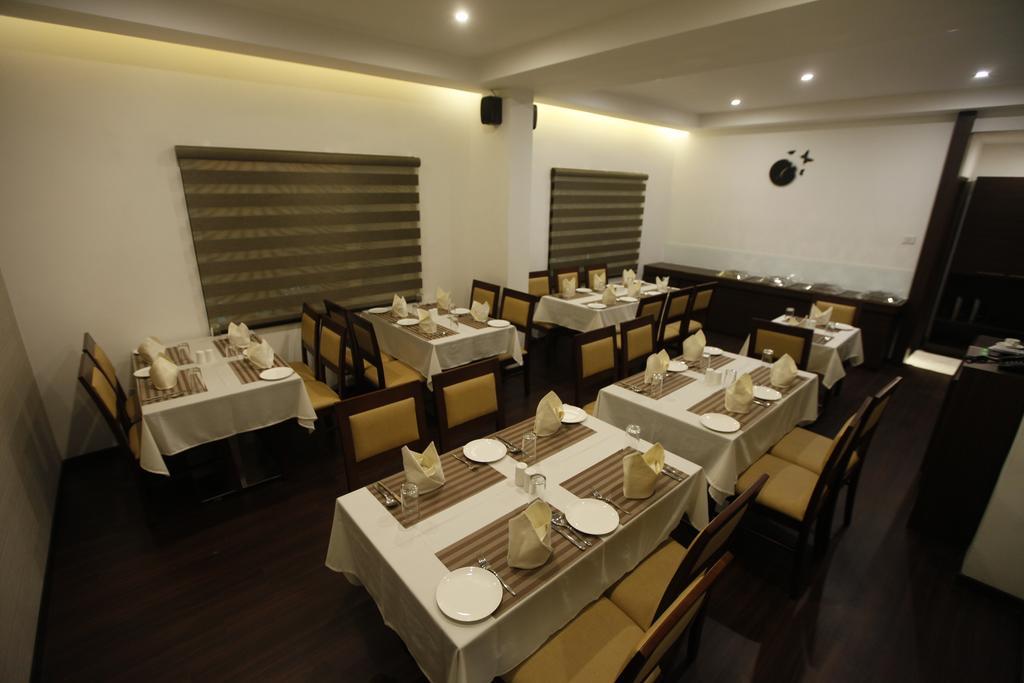 Brownstar Boutique Hotel Chennai Extérieur photo